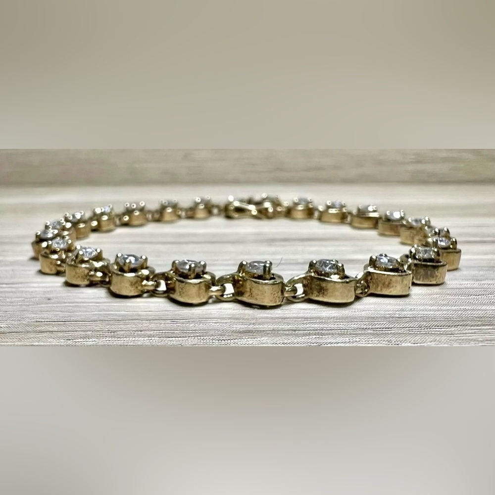 Vintage Gold Over Sterling Silver Cubic Zirconia Heart Tennis Bracelet, 7.5" - Picture 1 of 5